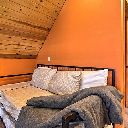 יוריקה ספרינגס Spacious Log Cabin With Fire Pit And Game Room! מראה חיצוני תמונה