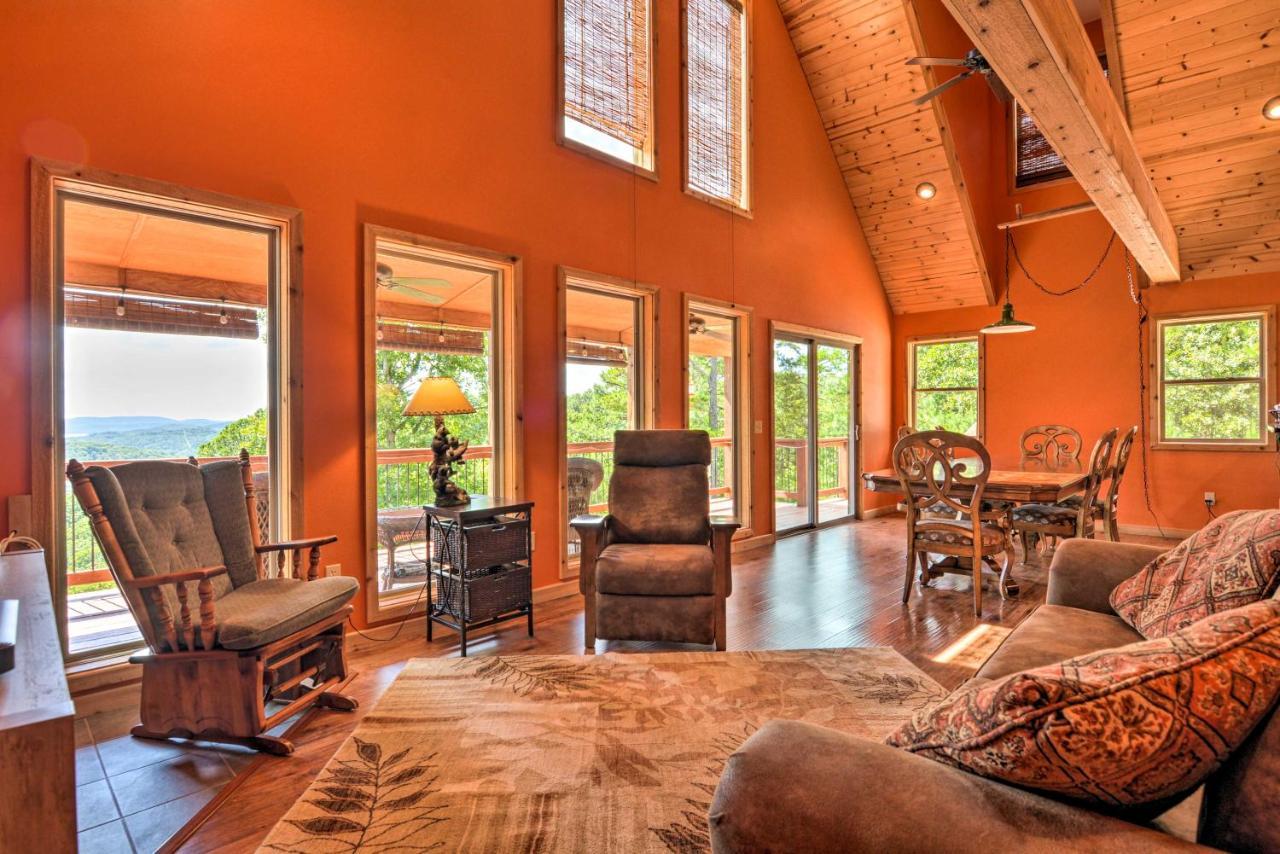 יוריקה ספרינגס Spacious Log Cabin With Fire Pit And Game Room! מראה חיצוני תמונה